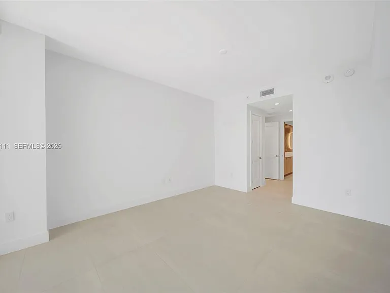 153 N Seabreeze Blvd #801 — Photo 22