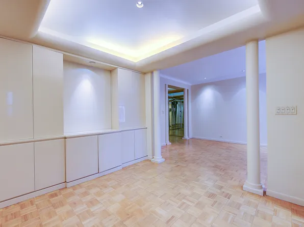 110-34 73rd Road image 6 of 31