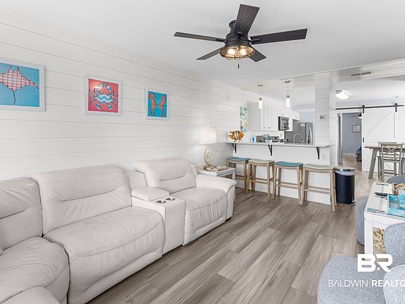 3rd image of 1472 W Beach Blvd #4