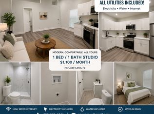 1322 NE 2nd Pl, Cape Coral, FL 33909