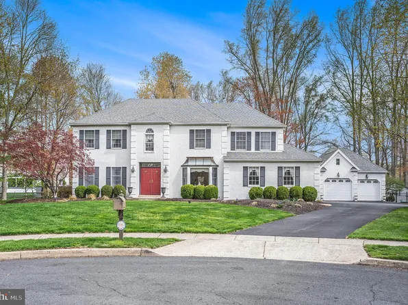 1790 Forest Creek Dr, Blue Bell, PA 19422