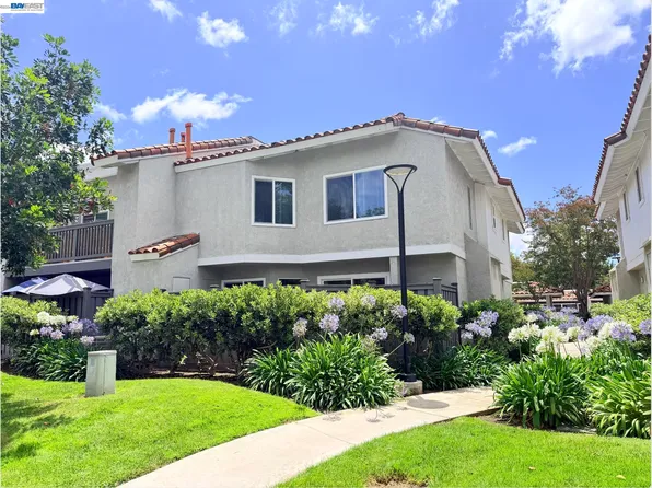 419 Tangelo, Irvine, CA 92618