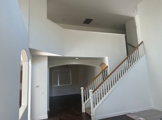 23703 Red Oak Ct, Santa Clarita, CA 91321