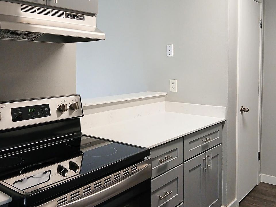 1st image of 23913 111th Pl SE #443911