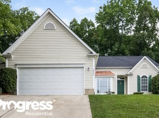 10314 Northwoods Forest Dr, Charlotte, NC 28214