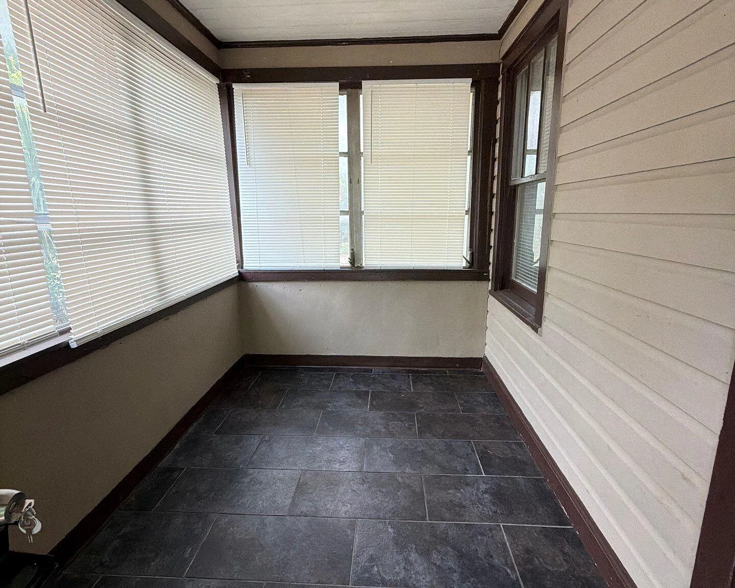 2 bed, 1.0 bath, 652 sqft, $950 — Photo 4