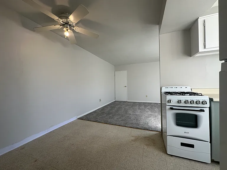 4525 Lardner St #1 — Photo 4