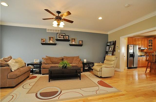 2nd image of 39 Marble House Dr