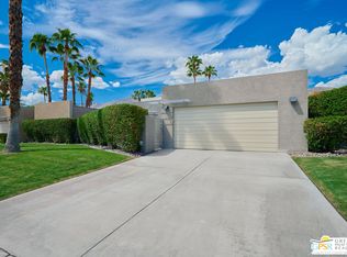 671 Dunes Ct, Palm Springs, CA 92264
