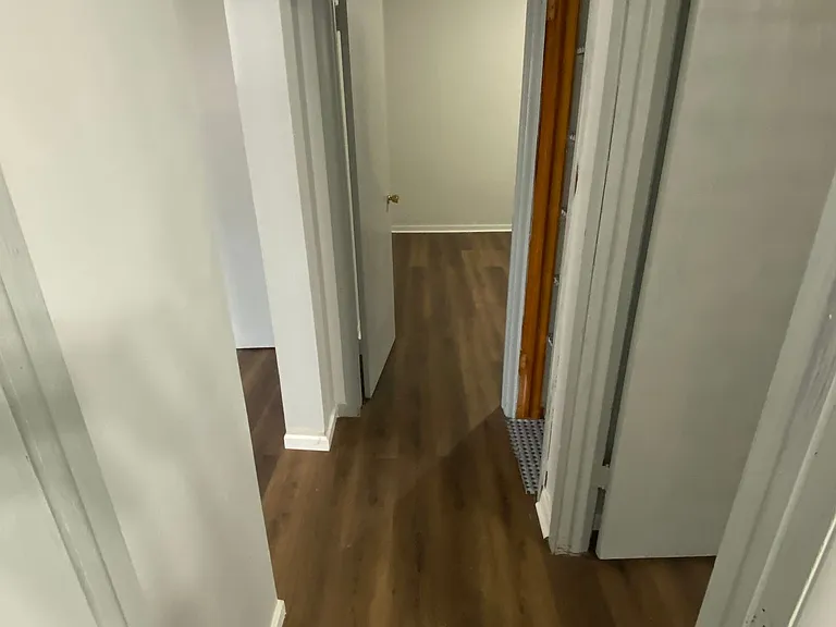 803 Franklin St — Photo 13