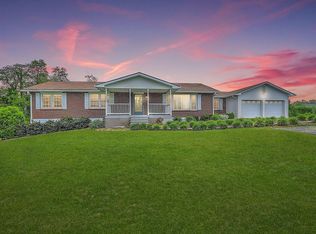 341 Peachtree St, Glade Spring, VA 24340