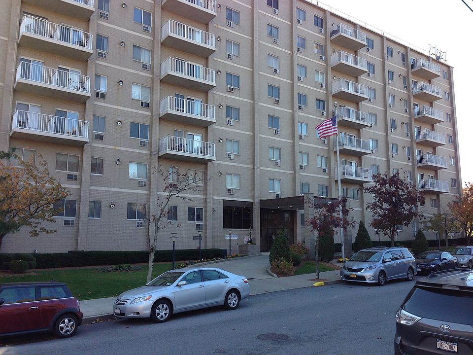 1st image of 6 New Ln APT 4M
