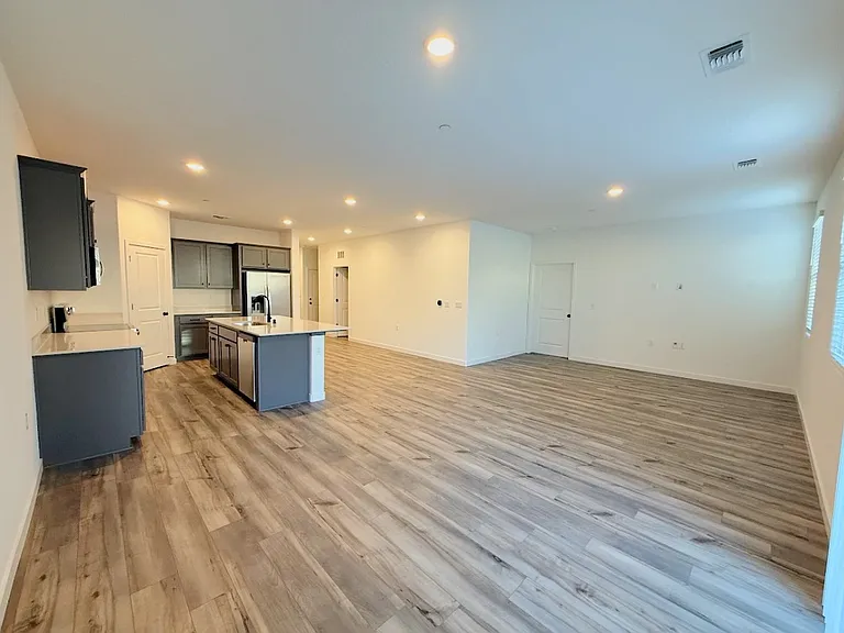 4735 Sami Jo Dr — Photo 5