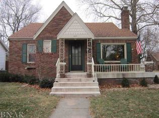 601 Florence Ave, Bloomington, IL 61701