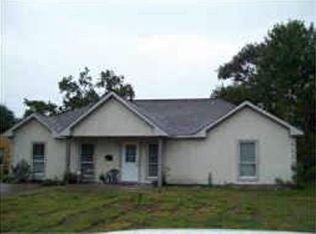 6035 Lyndhurst Dr, Houston, TX 77033