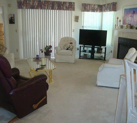 4th image of 1218 W Desert Greens Way