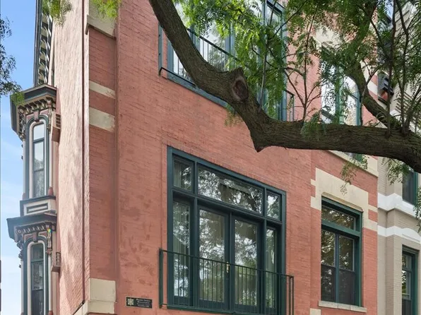 (undisclosed Address), Chicago, IL 60610