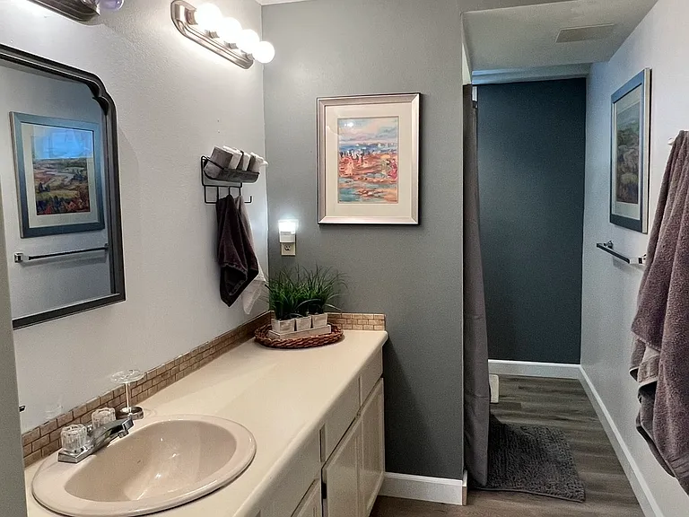 3521 S Ridgeview Dr — Photo 17
