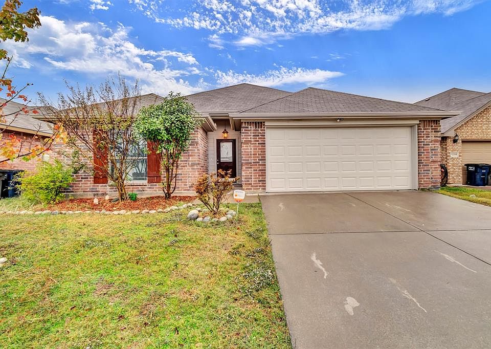 1st image of 12212 Hunters Knoll Dr
