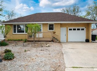 106 Carroll St, East Peoria, IL