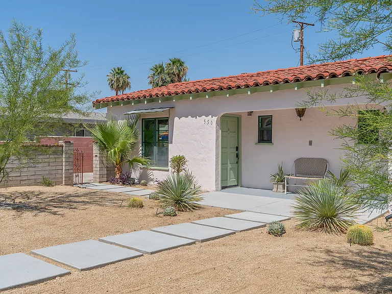 550 Calle Santa Rosa — Photo 7