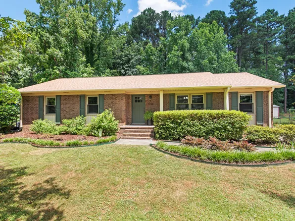 1726 Grady Dr, Durham, NC 27712