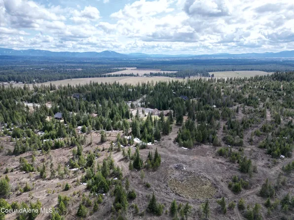 N McKenzie Dr, Rathdrum, ID 83858