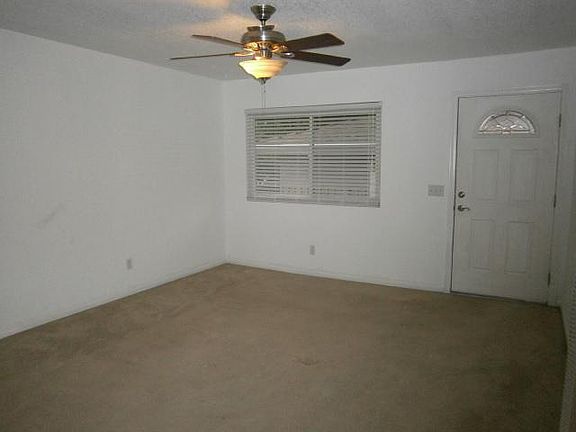 2nd image of 9938 Buena Vista Dr Unit 14