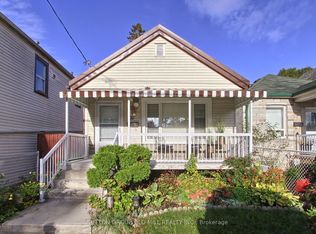 32 Florence Cres, Toronto, ON M6N 4E4