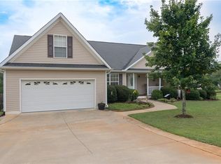 849 N Old Pendleton Rd, Liberty, SC 29657