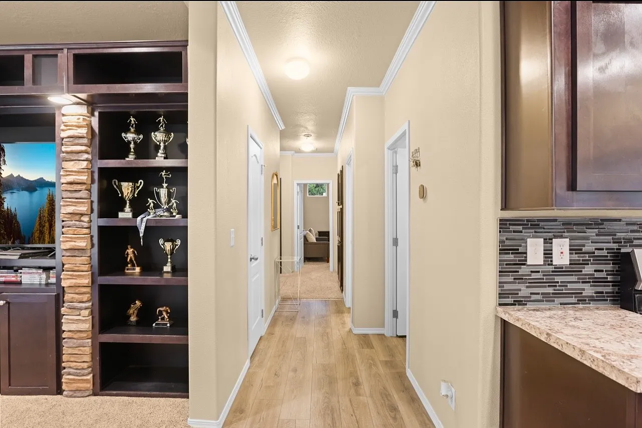 3 bed, 1568 sqft, $2,600 — Photo 2