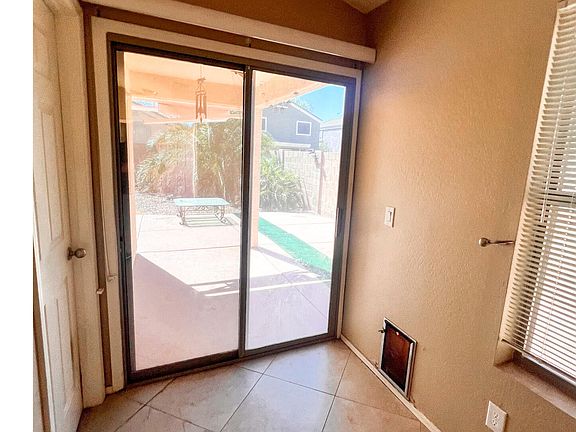 4th image of 36521 W SANTA MARIA Street