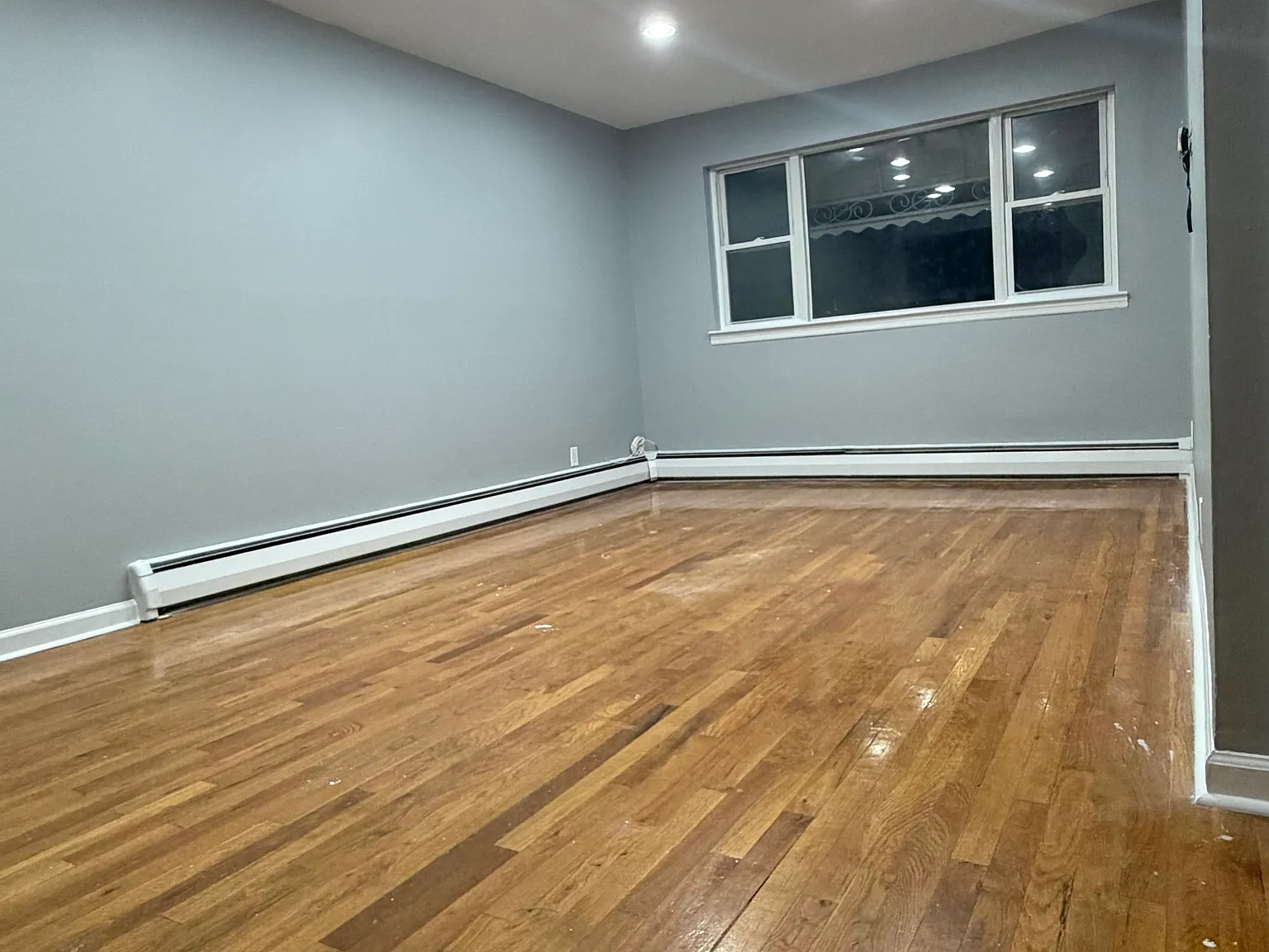 Amazing unit in a nice and quiet location — Photo 3