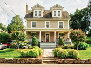 40 Lehman Ave, Dallas, PA 18612