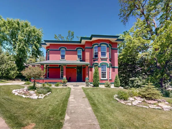 217 Chatfield Ave NW, Preston, MN 55965
