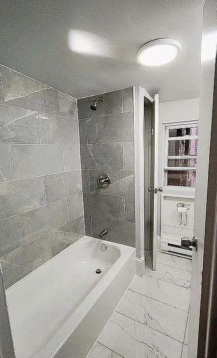 1017 Pine Street - 3F — Photo 4