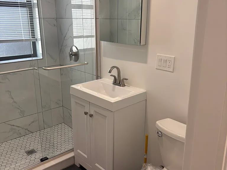 21 Peterborough St #8 — Photo 4