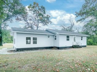 2103 W 10th Ln, Adams, WI 53910