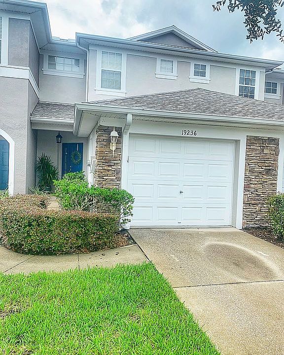 1st image of 19236 Stone Hedge Dr