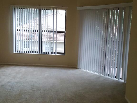 5th image of 7661 Sugar Bend Dr #7661
