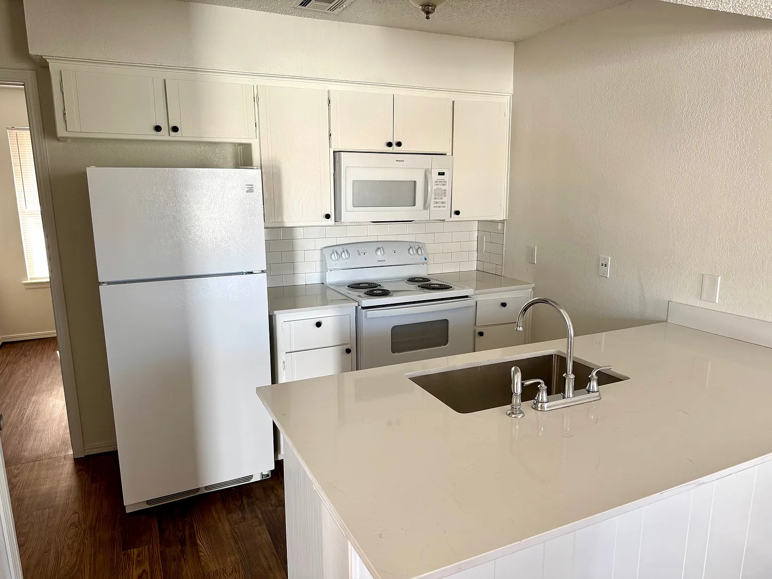 1 bed, 625 sqft, $820 — Photo 1