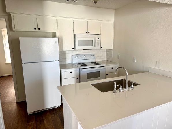 450 Wimbledon Rd #6A