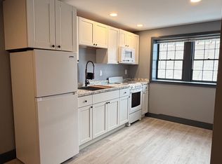 2 Main St Unit 2D, Newport, NH 03773