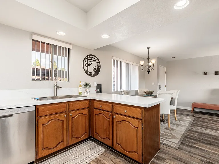 12212 N Paradise Village Pkwy S #1 — Photo 11