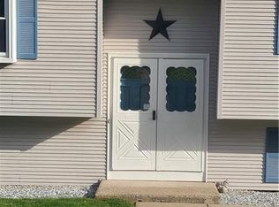 93 Muir Ter, Southington, CT 06489