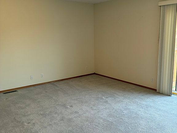 5th image of 2709 W 23rd Street Ter