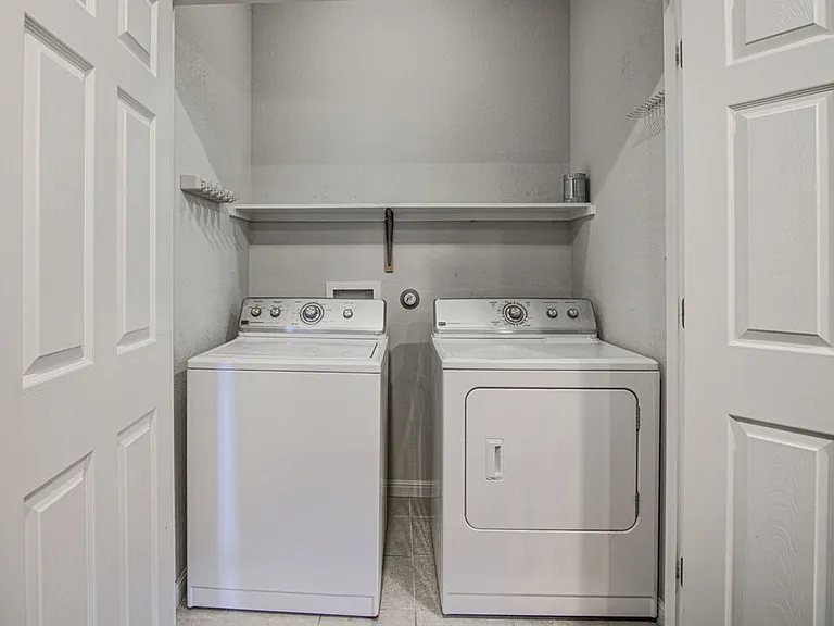 7337 Menchaca Rd #22 — Photo 9