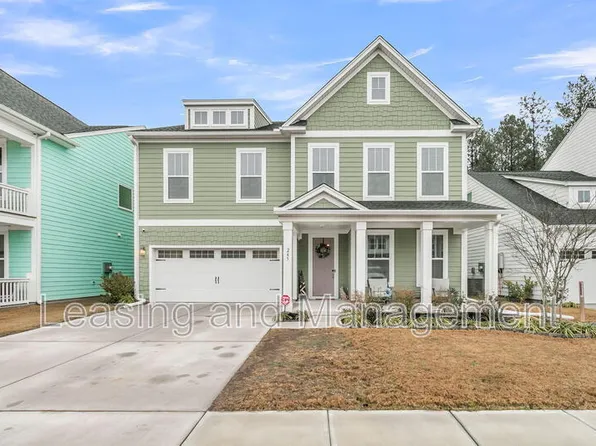 245 Summer Tanager Dr, Ravenel, SC 29470