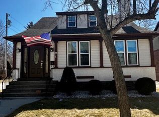 215 School St, Kohler, WI 53044