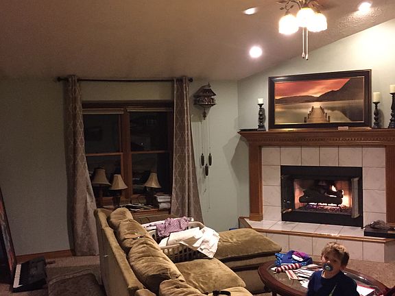 4th image of 6043 Stonecreek Dr